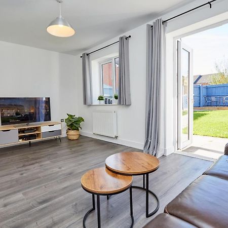 Cosy,Modern And Relaxing 3 Bedroom House With Parking Manchester Zewnętrze zdjęcie