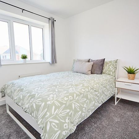 Cosy,Modern And Relaxing 3 Bedroom House With Parking Manchester Zewnętrze zdjęcie