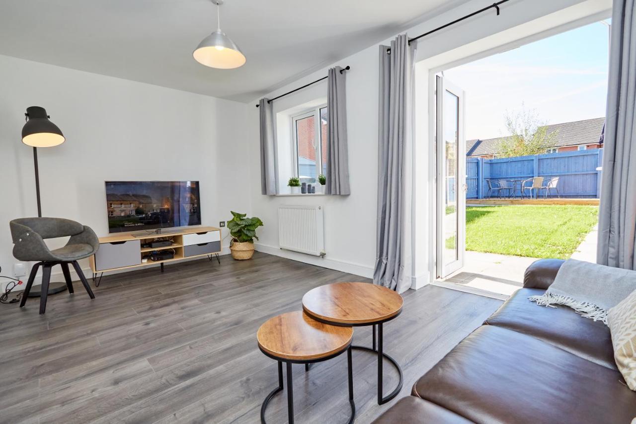 Cosy,Modern And Relaxing 3 Bedroom House With Parking Manchester Zewnętrze zdjęcie