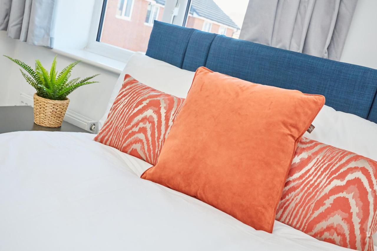 Cosy,Modern And Relaxing 3 Bedroom House With Parking Manchester Zewnętrze zdjęcie